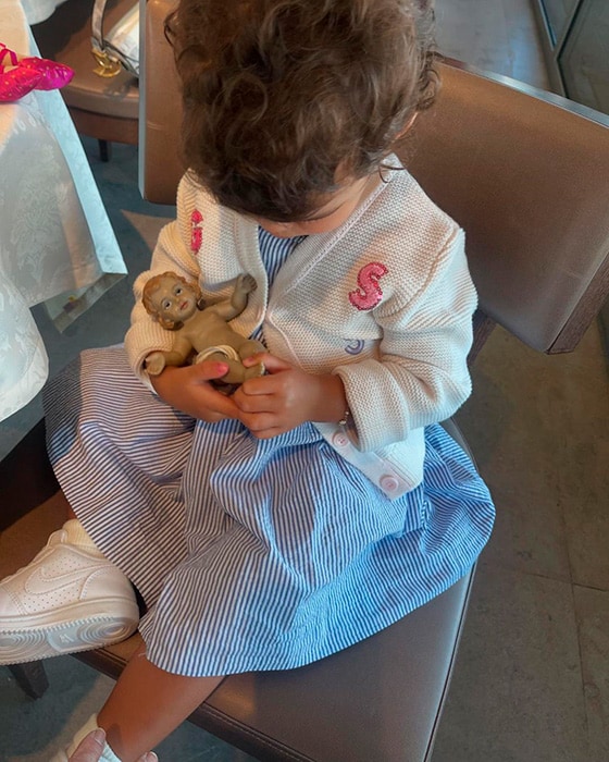 ​Así ha sido la emotiva visita de Georgina y cuatro de sus niños al santuario de la Virgen de Fátima 