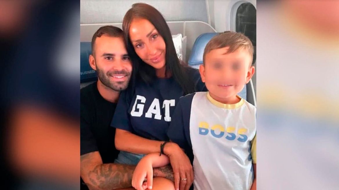 ​El emotivo reencuentro de Aurah Ruiz con su hijo tras hablar de su enfermedad en ‘Supervivientes’ 