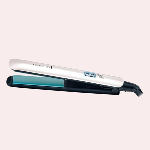 ​Consigue una melena súper brillante y sin encrespamiento con esta plancha de pelo en oferta 