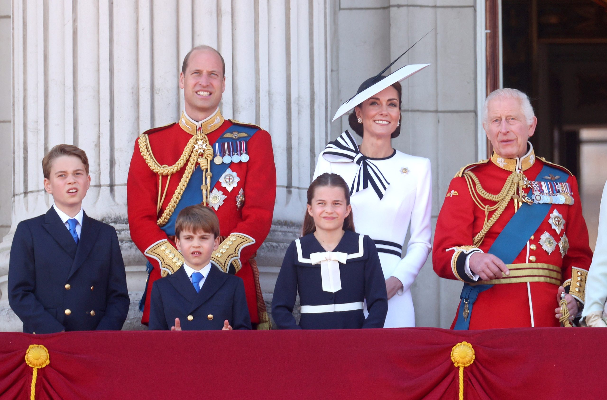 ​Carlos III espera que "George, Charlotte y Louise jueguen en el laberinto recién restaurado” que le conquistó de niño 