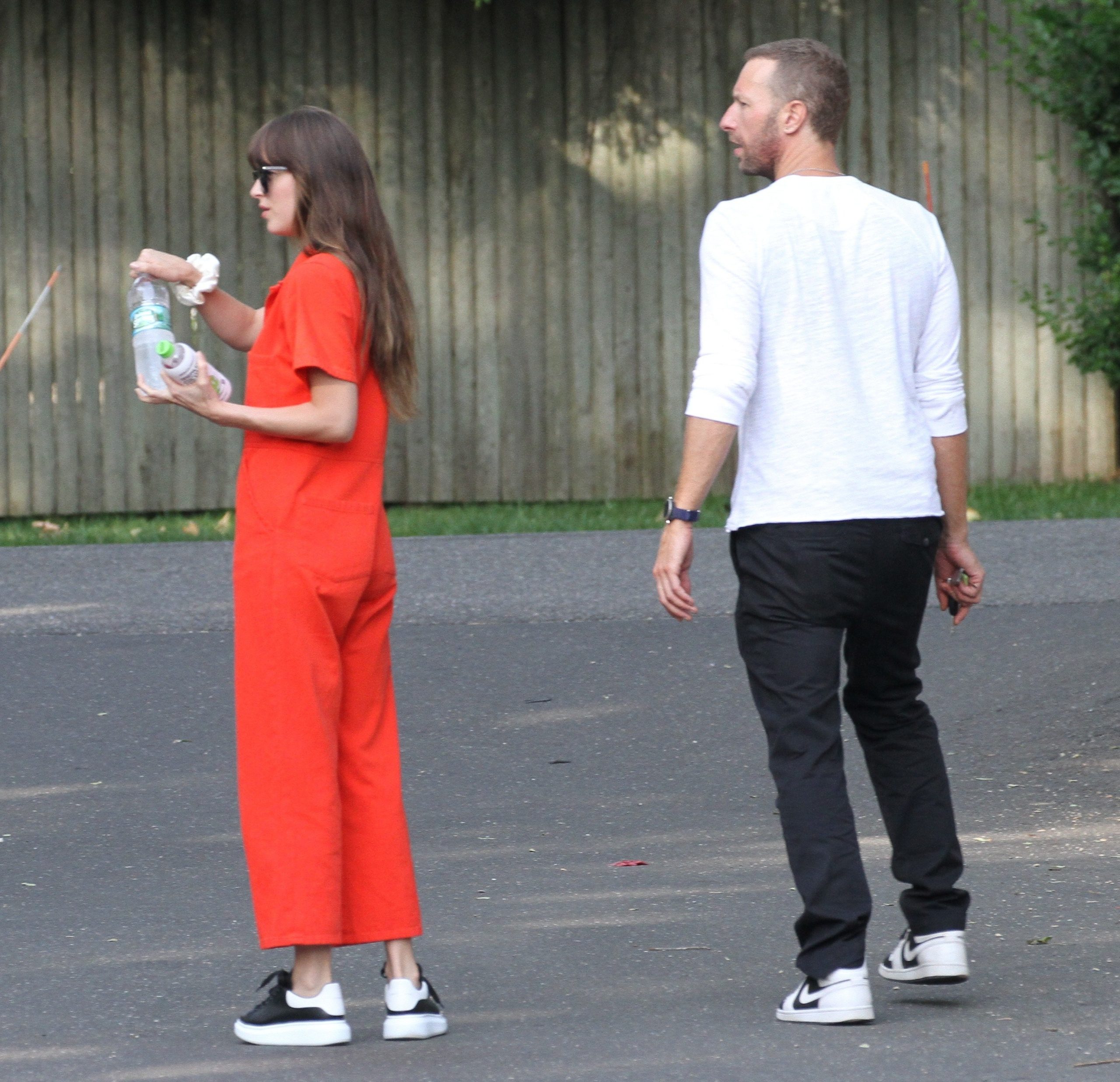 ​Dakota Johnson y Chris Martin rompen su compromiso tras siete años de noviazgo 