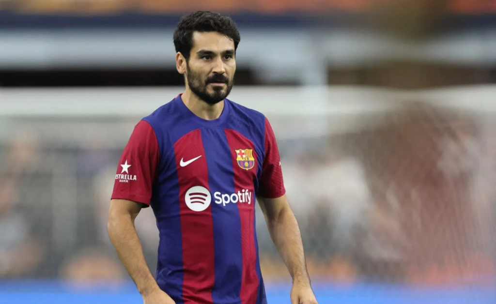 Gündogan analiza salir del Barça