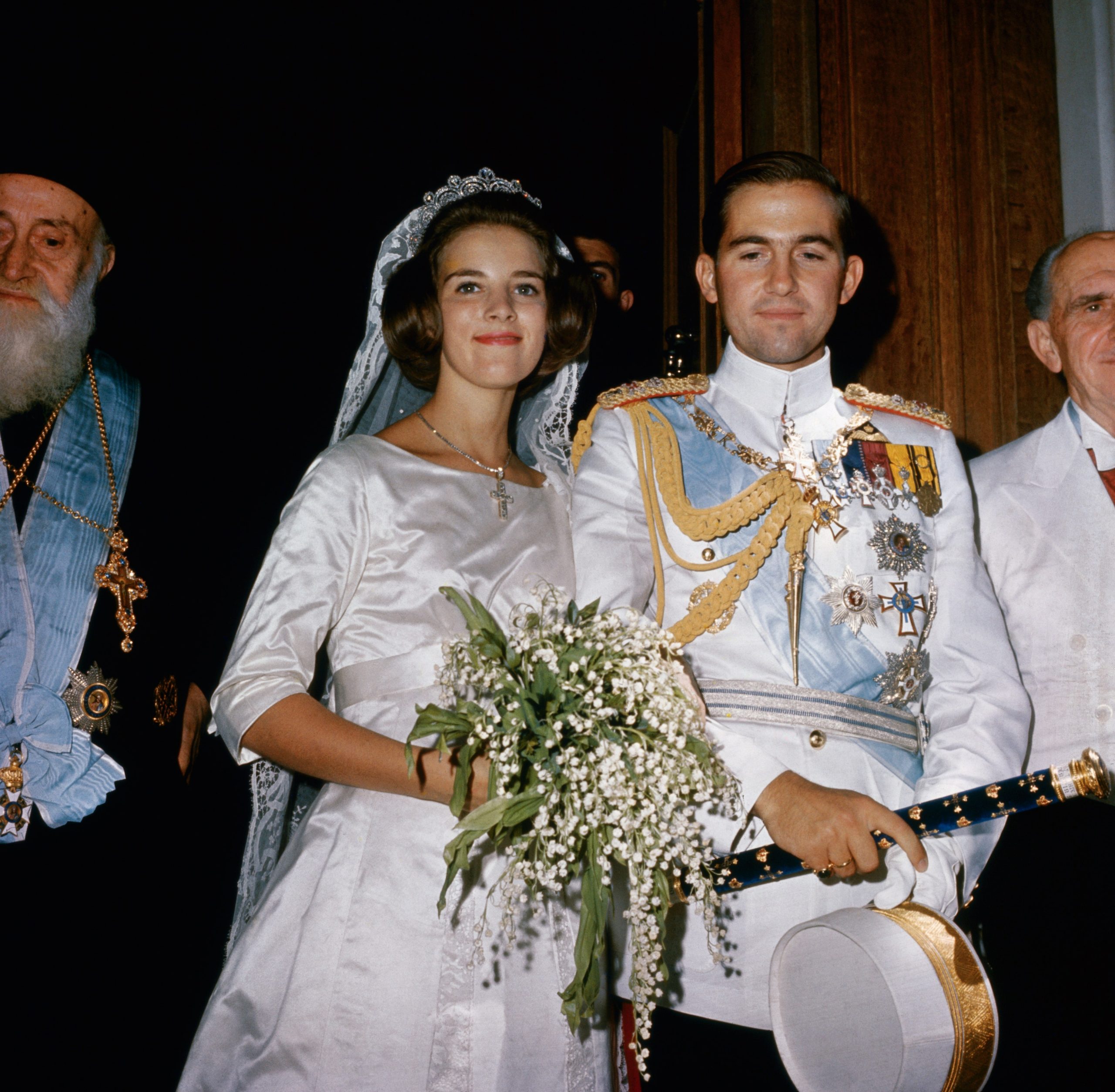 ​Un regalo de Constantino desde el más allá: el vestido de novia de Ana María de Grecia que pasó 50 años en paradero desconocido 