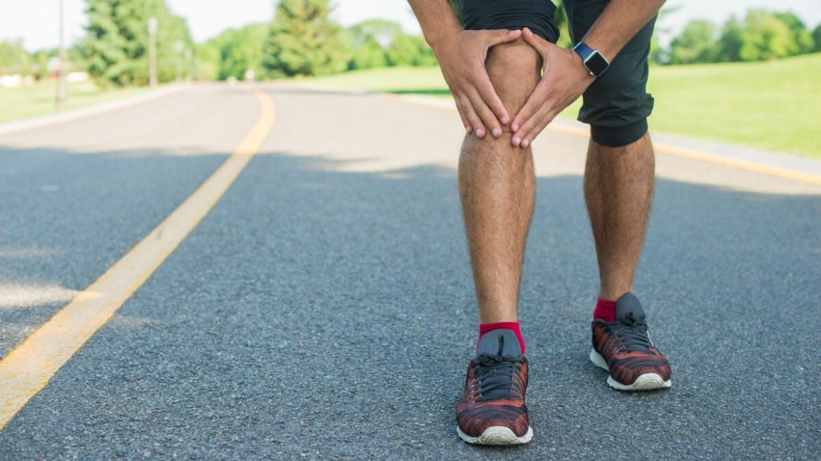 ¿Es bueno caminar cuando tienes dolor de rodilla?