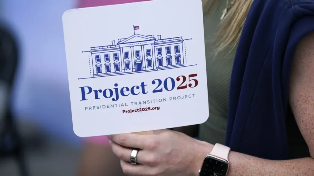 Harris acusa a Trump sin pruebas sobre “Project 2025”