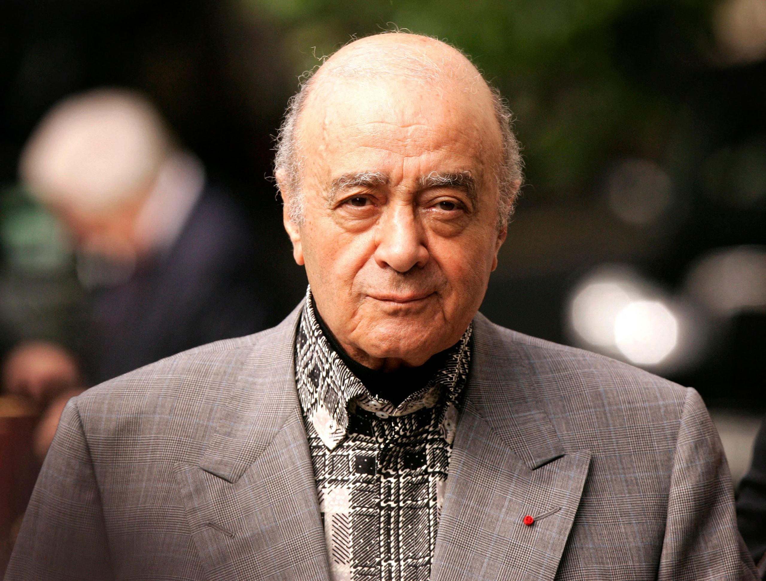 ​13 mujeres acusan de agresión sexual a Mohammed Al Fayed, padre del último novio de Diana de Gales 