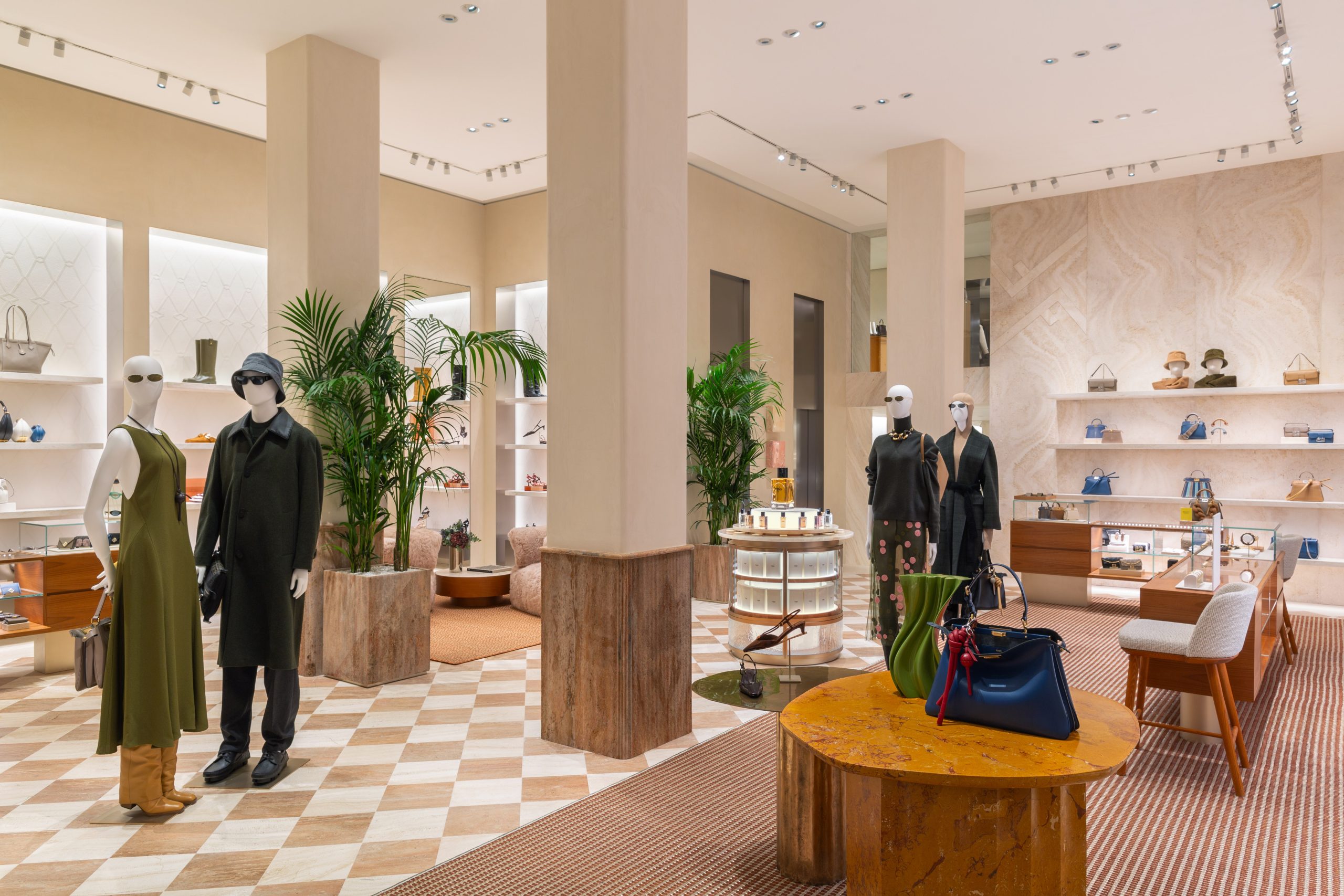 ​Lujo, moda y arte contemporáneo español: Fendi abre su primera tienda en Madrid 