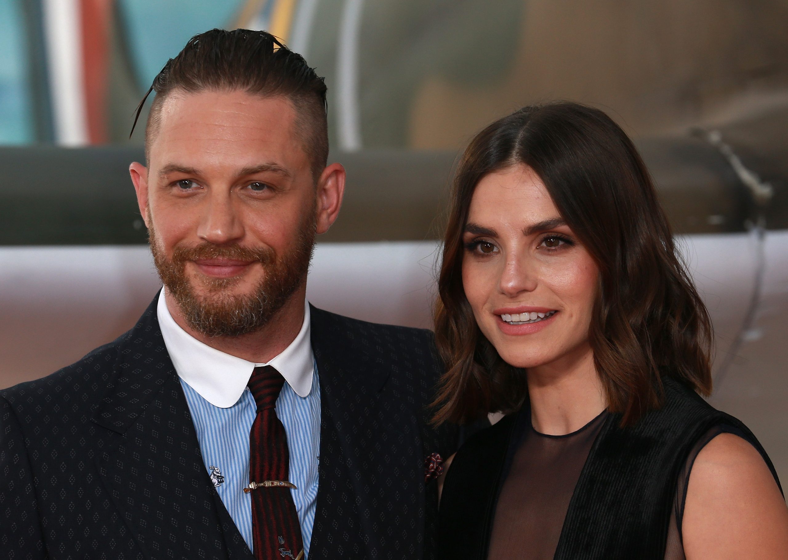 ​El enigma Tom Hardy: discreto sobre su matrimonio con la actriz Charlotte Riley y protector hasta el extremo de la privacidad de sus hijos (y de su misteriosa amistad con el príncipe Harry) 