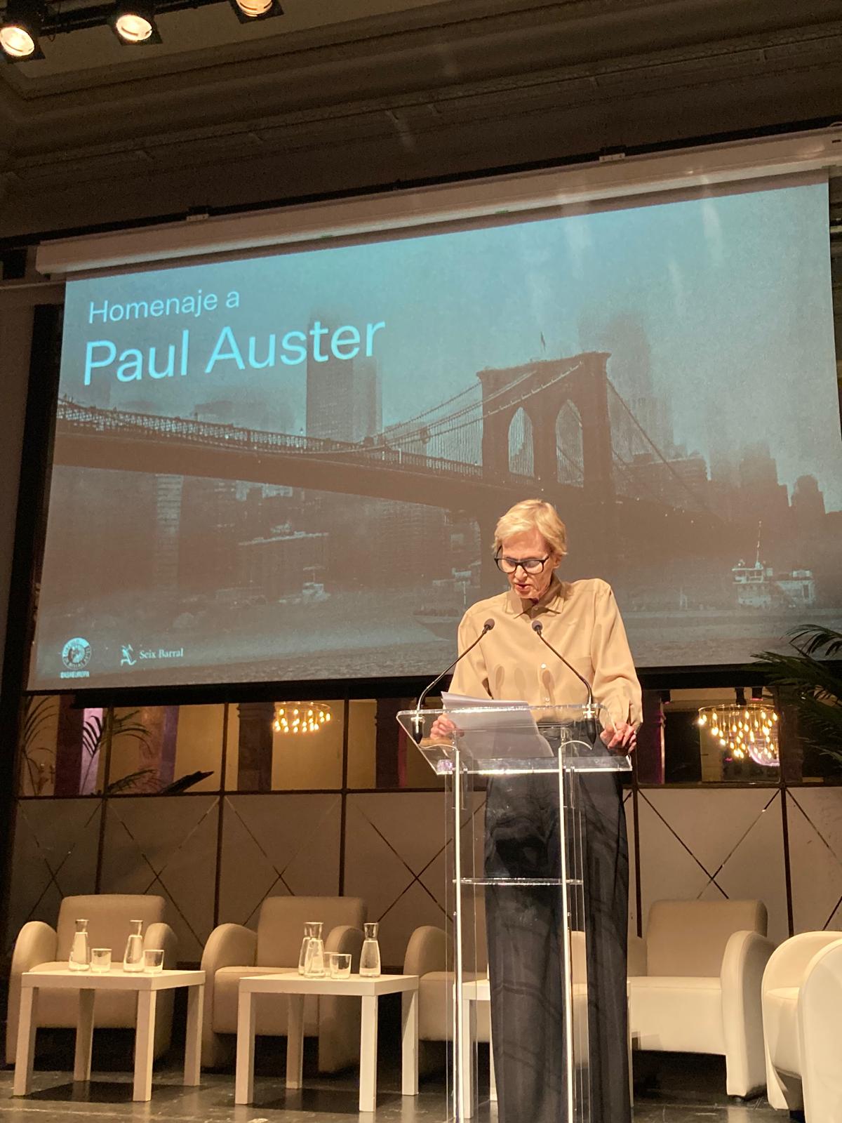 ​Siri Hustvedt, en el homenaje a su marido en el Círculo de Bellas Artes: “Vivir con Paul Auster era divertido” 