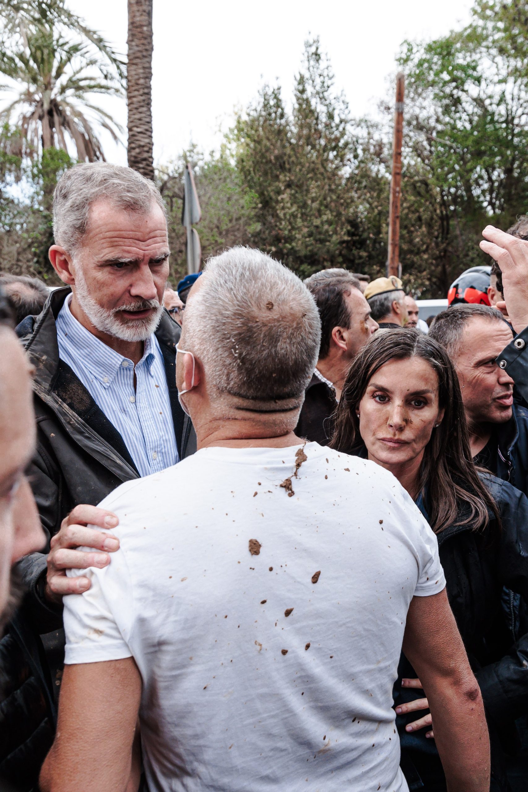 ​El mensaje del rey Felipe VI tras los momentos de tensión en Valencia: “Hay que entender el enfado y la frustración de muchas personas por lo mal que lo han pasado” 