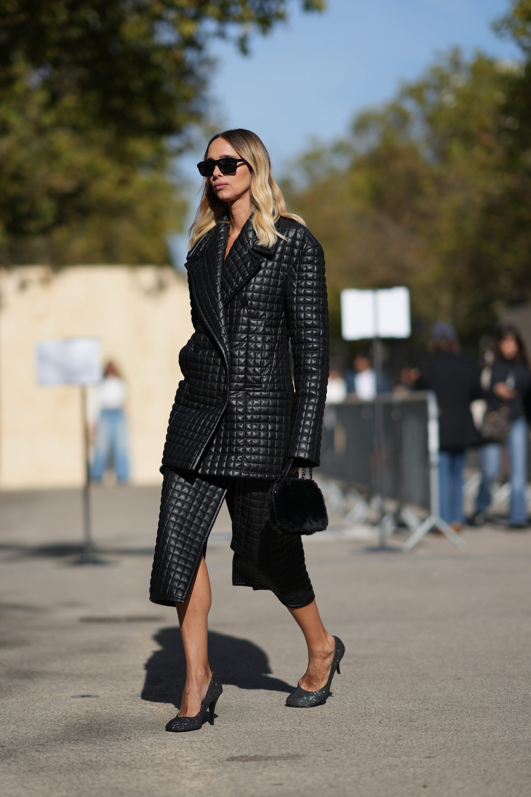 ​Los mejores “looks” de invitada de invierno: ideas para brillar 