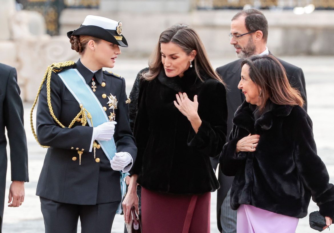 ​Leonor en la Pascua Militar: debuta de guardiamarina en su último acto oficial en España hasta el verano 