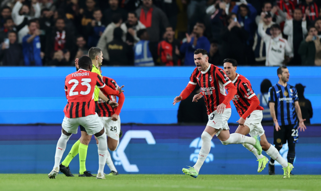 Histórica remontada del Milan en el derby para ganar la Supercopa de Italia