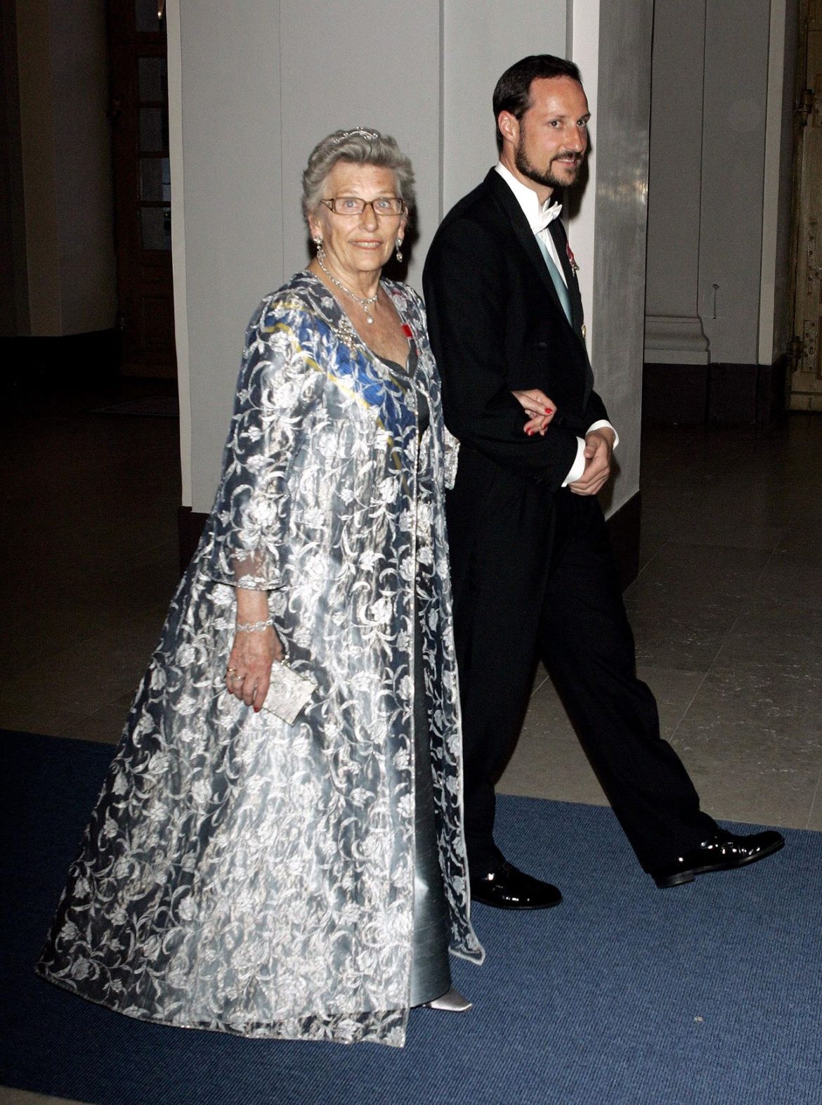 ​“Todavía puedo ser útil”: la princesa Astrid de Noruega, de 93 años, concede una entrevista excepcional sobre toda una vida entregada a la corona 