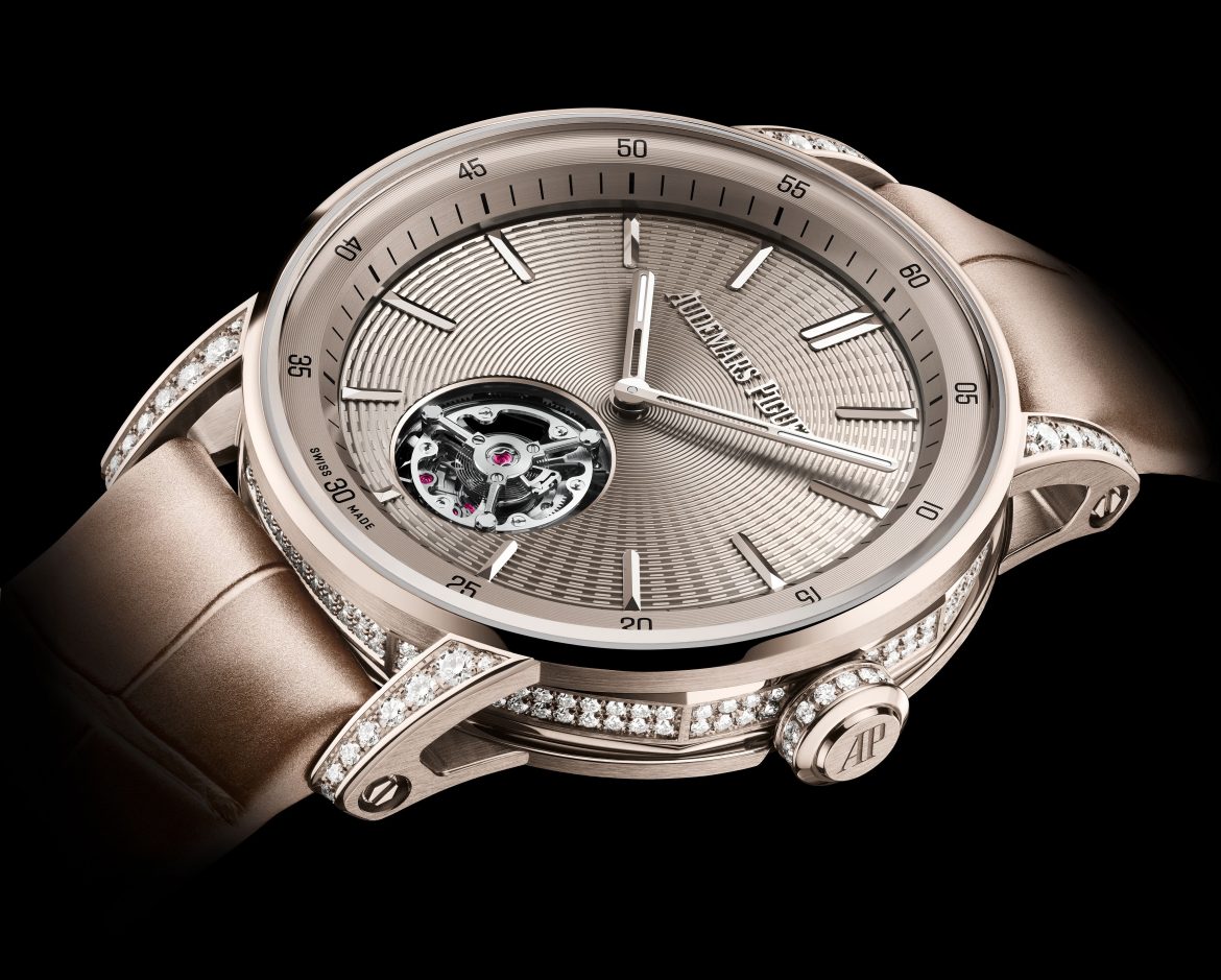 ​Code 11.59 by Audemars Piguet Tourbillon Volante de 38 mm: así se celebran 150 años de lujo, diseño e innovación 