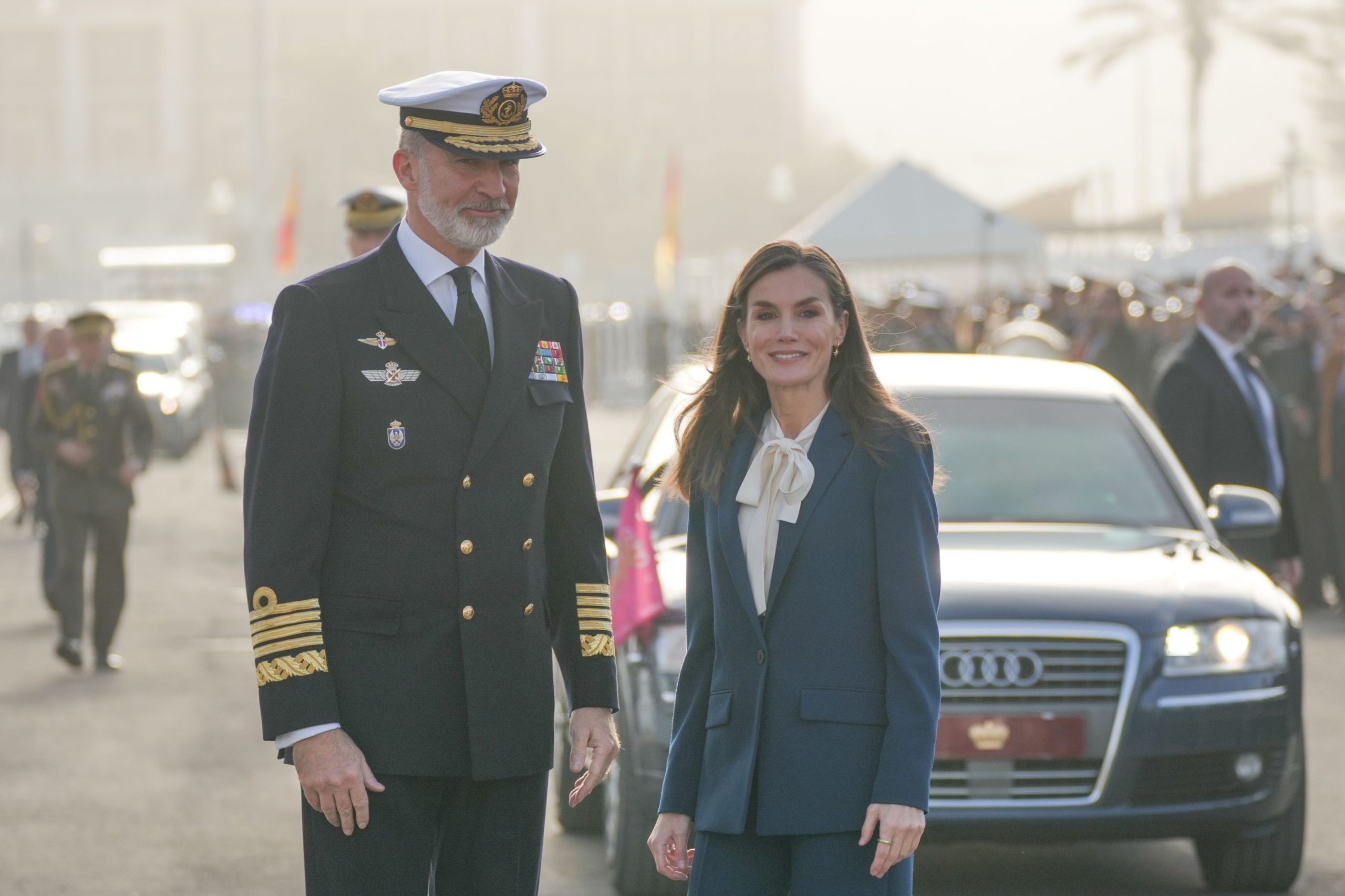 ​La agenda de Casa Real: la visita de Felipe y Letizia a sus retratos y un viaje del rey que casi le hace coincidir con Leonor en América 