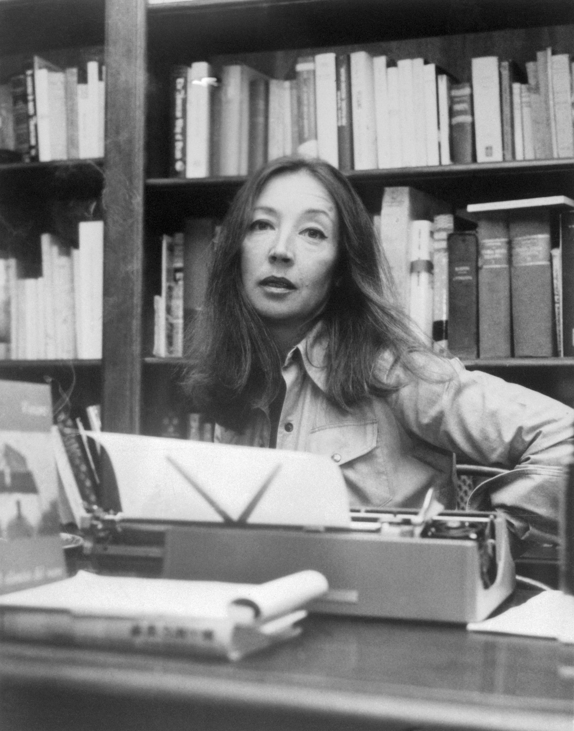 ​Oriana Fallaci, la pionera del nuevo periodismo europeo: historia de la entrevista frustrada con Marilyn Monroe que allanó su camino al éxito 