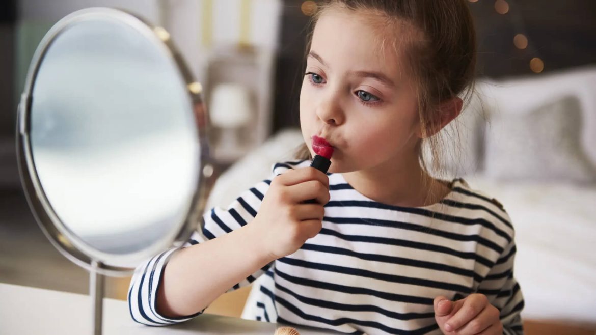 Cosmeticorexia, una obsesión por los cosméticos que afecta a las niñas