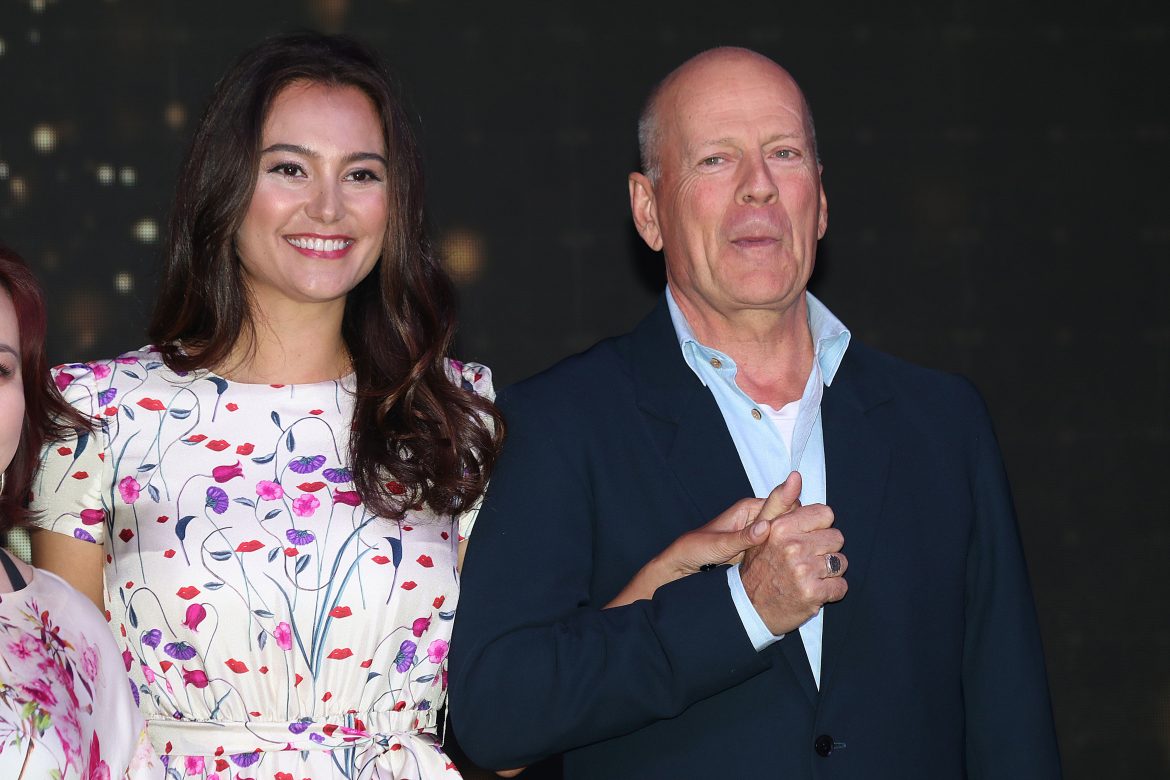 ​Las importantes palabras de Emma Heming, mujer de Bruce Willis, sobre la muerte de Gene Hackman y Betsy Arakawa: “Los cuidadores también necesitan cuidados” 