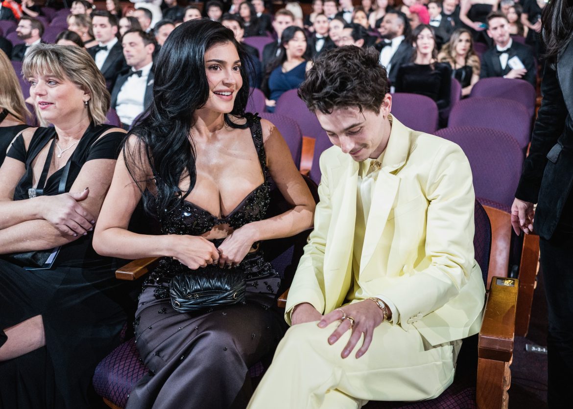 ​Timothée Chalamet y Kylie Jenner, una pareja de cita en los Premios Oscar 2025 