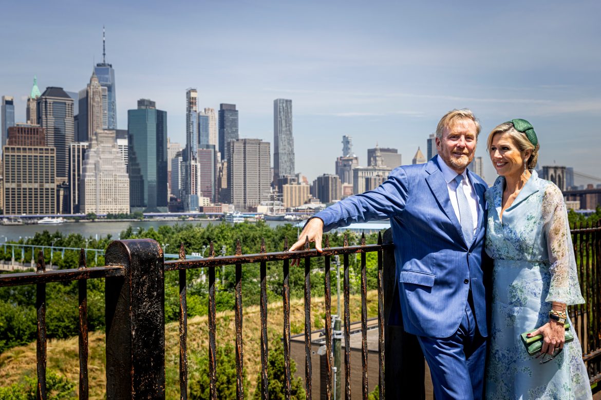 ​De Sevilla a Nueva York pasando por la Patagonia: la vida viajera de Máxima y Guillermo de Holanda, los reyes trotamundos 