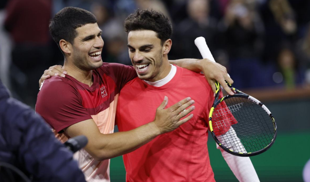 Alcaraz supera a Cerúndolo y avanza a semis en Indian Wells