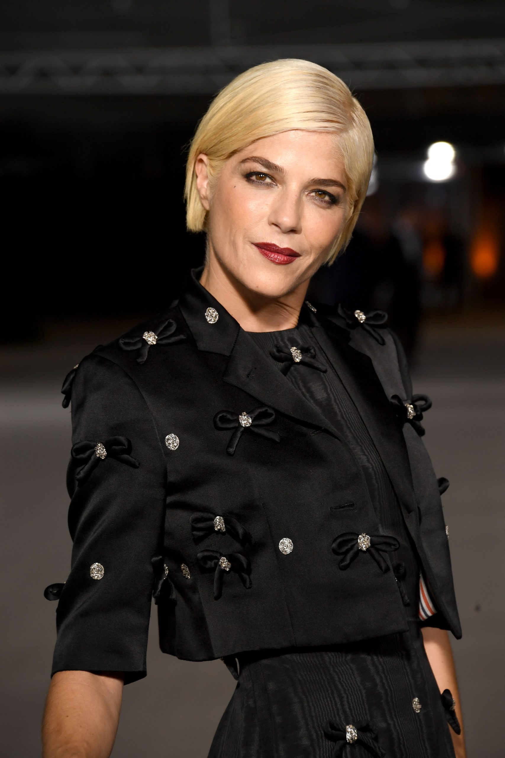​"Llevo un año sintiéndome de maravilla”: Selma Blair comparte buenas noticias sobre su lucha contra la esclerosis múltiple 