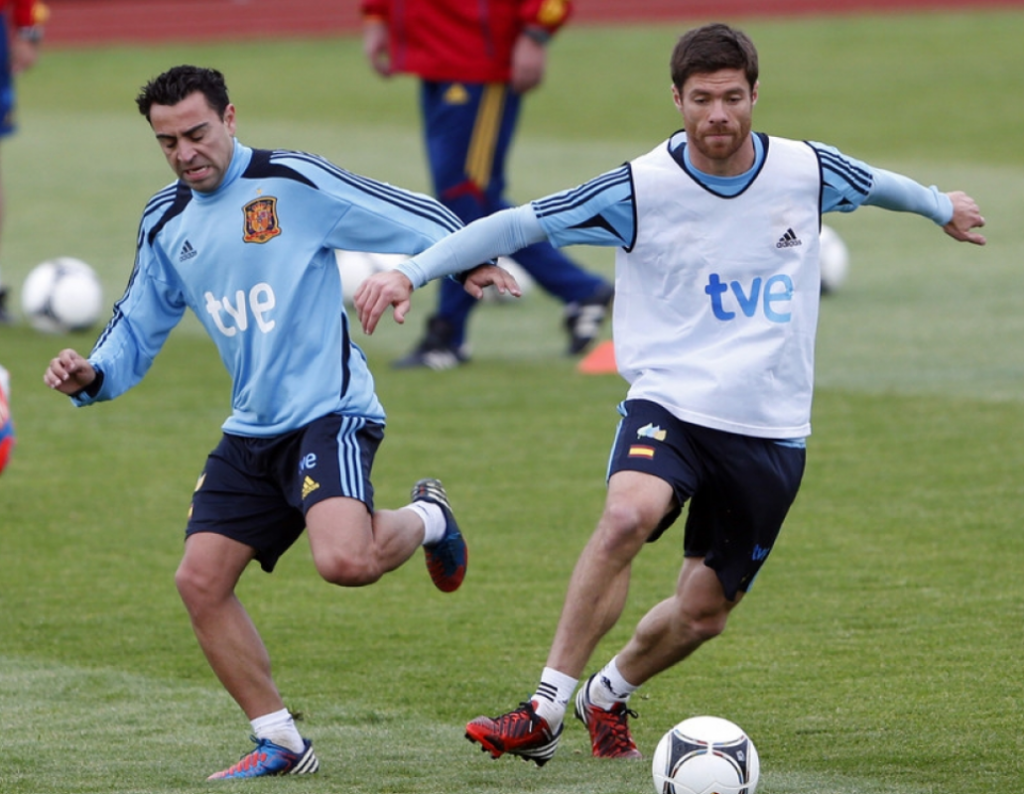 Xavi suena como relevo de Xabi en el Leverkusen