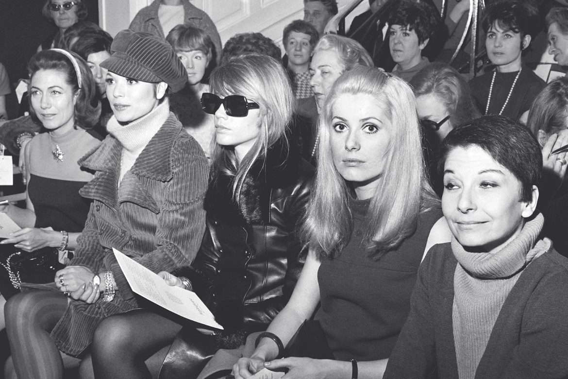 ​De las mujeres mundanas de la belle époque a las de la fashion week: la historia de París a través de sus habitantes mejor vestidos 