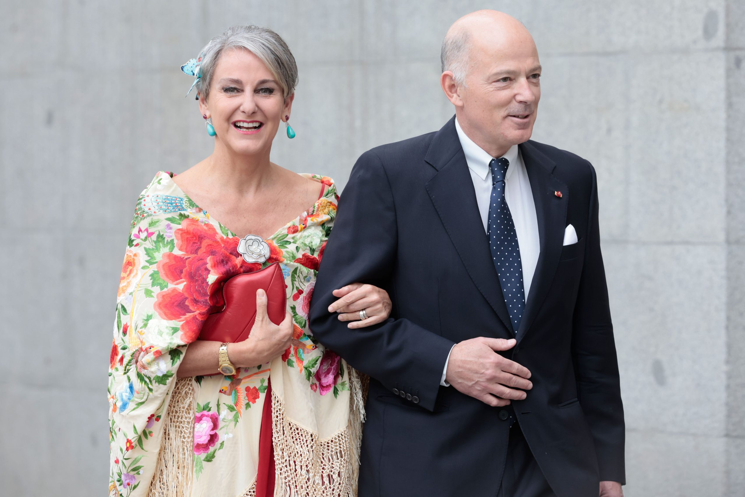 ​Carla Royo-Villanova recuerda 'su primera' Feria de Abril: un vestido comprado por su madre en una tienda de souvenirs de Sevilla y muchas "ganas de baile" 