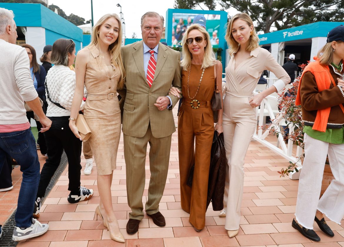 ​Amigo de las princesas Borbón-Dos Sicilias, aficionado al polo y cavalier en Le Bal: Nicolás de Poligny, el aristócrata argentino que ha estado en la gran fiesta de los duques de Braganza 