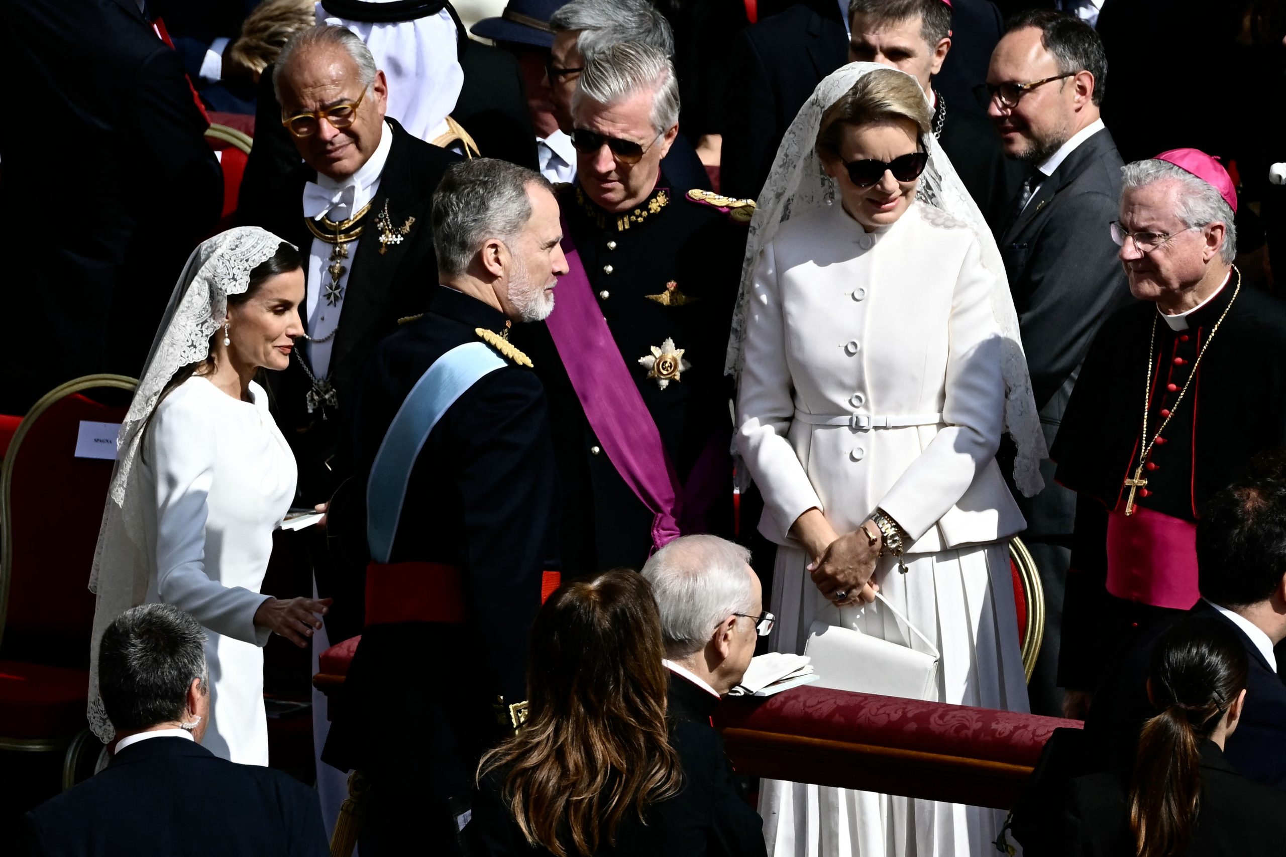 ​Todos los 'royals' que han estado (y los que no) en la misa de inicio del pontificado de León XIV: de Felipe y Letizia a Máxima de Holanda, y Charlène y Alberto de Mónaco 