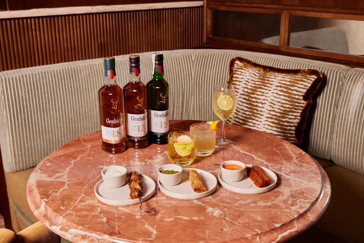 ​Los #FavoritosVF de la semana: El brindis de primavera más esperado, los secretos del bronceado perfecto y la propuesta más fresca para los planes improvisados 