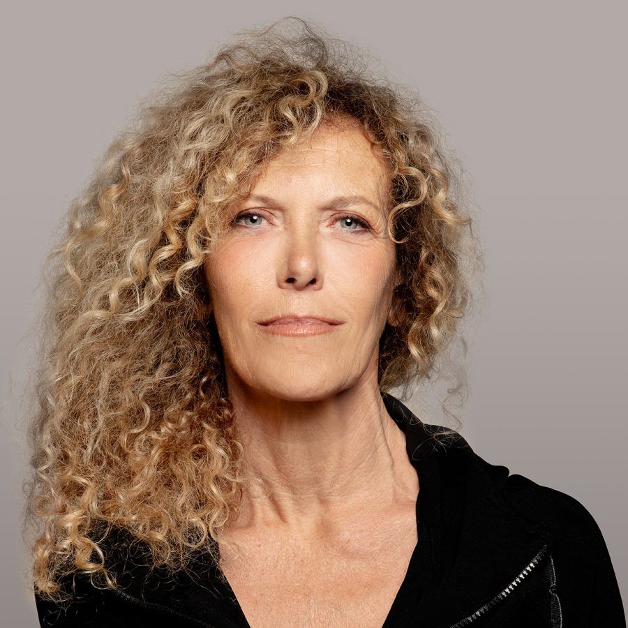 ​Carmen Conesa: “No soy patriótica. Mi bandera es la blanca de la paz. No quiero conflictos entre diferentes patrias o nacionalismos” 