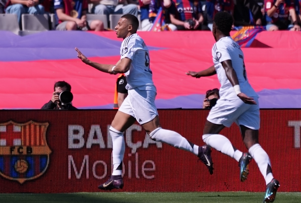 Barcelona se quedó con un Clásico apasionante y acaricia LaLiga