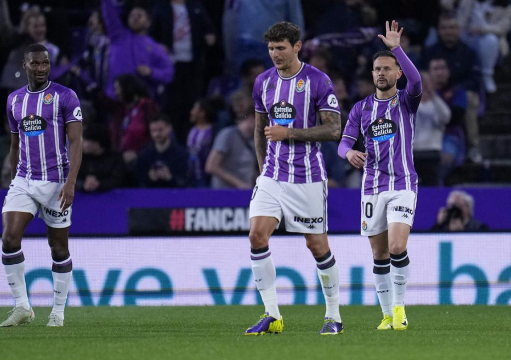Remontada del Barça en Valladolid para acercarse más al título