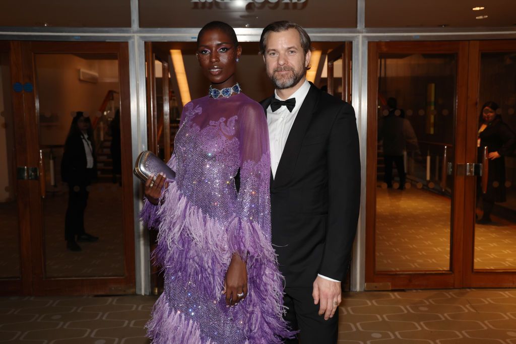 ​“Ya sabes quién parecía agradable… Tened cuidado”: el conflicto entre Joshua Jackson y su ex Jodie Turner-Smith continúa tras el divorcio 
