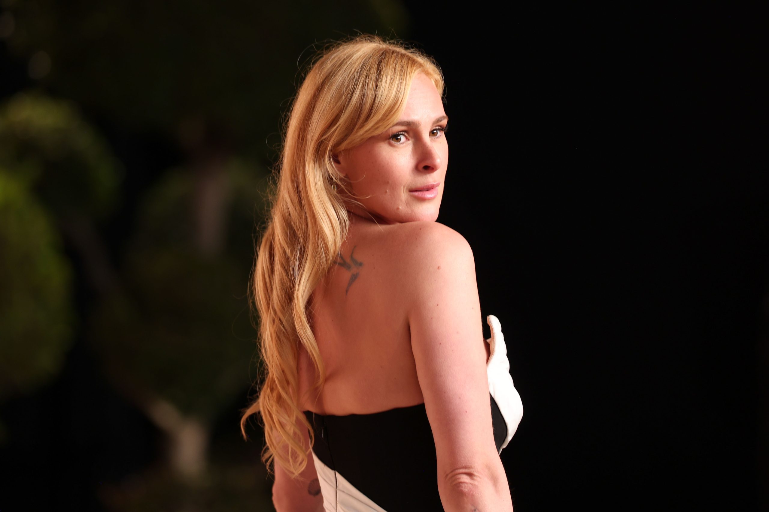 ​"Sé que no querrías que estuviera triste hoy”: la emotiva felicitación de Rumer Willis a su padre 