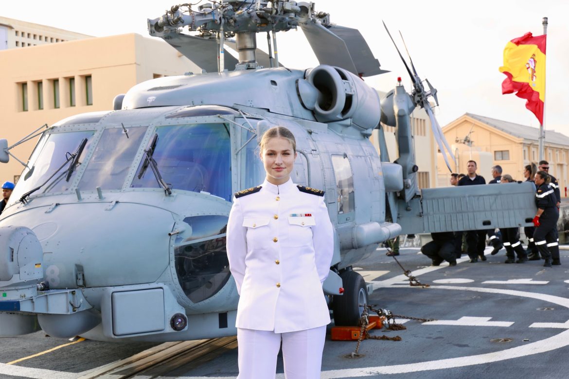 ​Leonor se embarca en el Blas de Lezo: sin los reyes se prepara para la última (y más compleja) aventura en el mar 