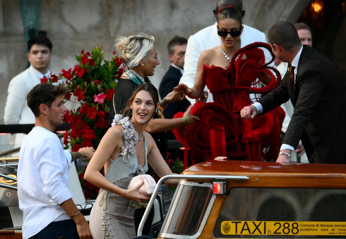 ​Todo lo que salió mal el primer día de la boda de Bezos en Venecia 