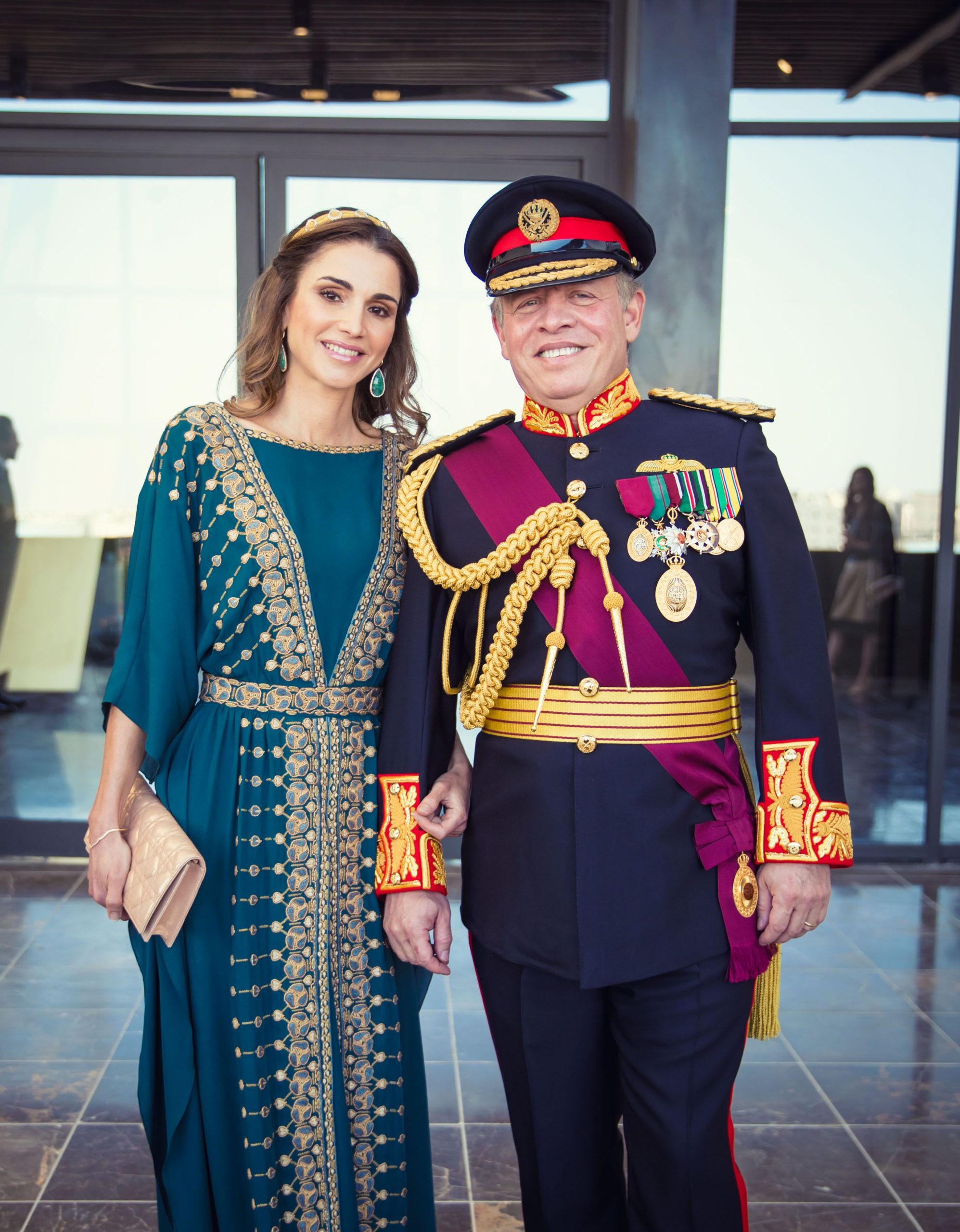 ​El abrazo con el que Rania de Jordania celebra su 32º aniversario de bodas con Abdalá II: “Siempre serás mi hogar” 