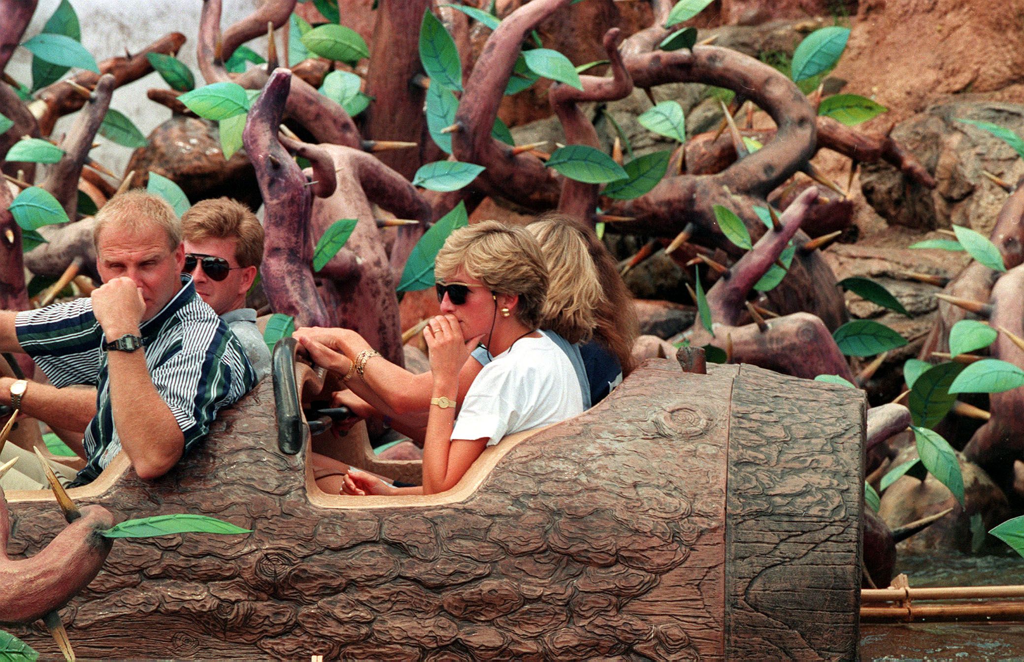 ​Harry revive uno de sus recuerdos más felices con la princesa Diana en una visita a Disneyland por el cumpleaños de Lilibet 