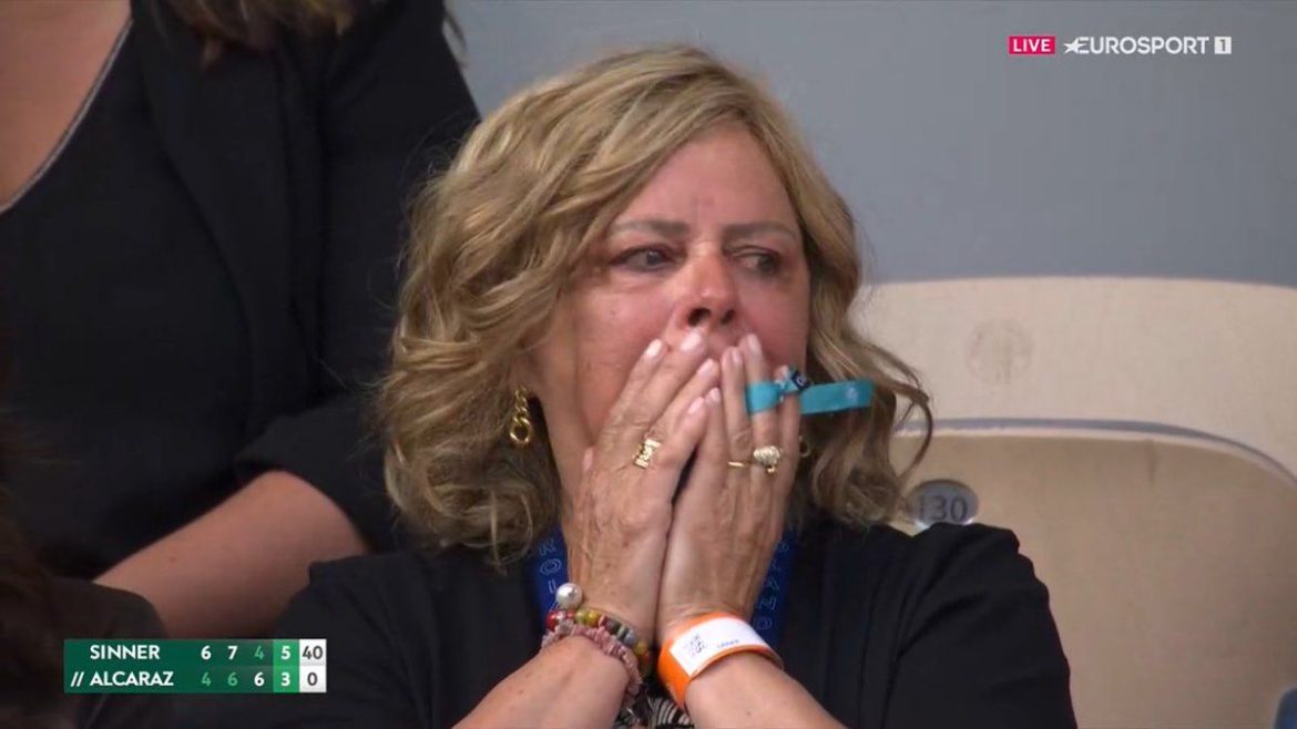 ​Siglinde, la madre de Jannik Sinner que sufrió viendo la final más larga de la historia de Roland Garros 