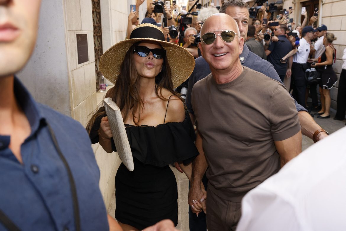 ​Lauren Sánchez, sombrero de ala ancha y manicura americana: su ‘look’ de belleza para su primer día como Sra. Bezos 