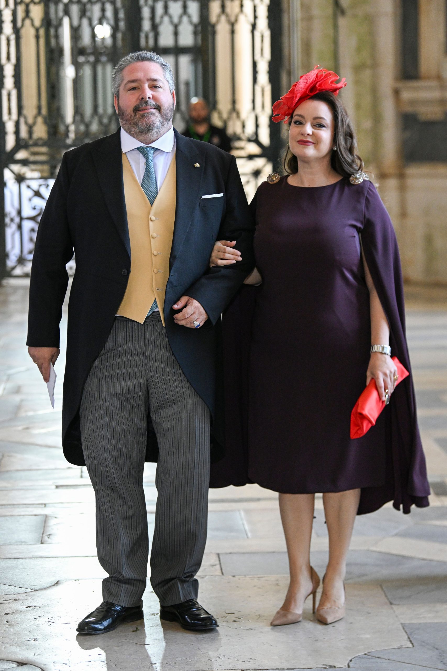 ​Victoria Romanovna y el gran duque Jorge de Rusia bautizan a su hija Kira Leonida: Manuel Filiberto de Saboya y Maximiliano de Habsburgo como padrinos y la gran duquesa María con diadema rusa 