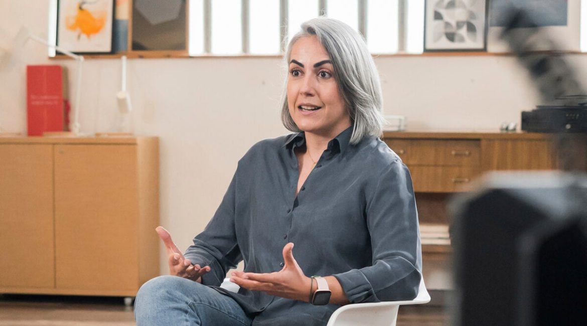 Jana Fernández, fisióloga del sueño: “El mayor enemigo de Netflix y las redes son tus ganas de dormir”