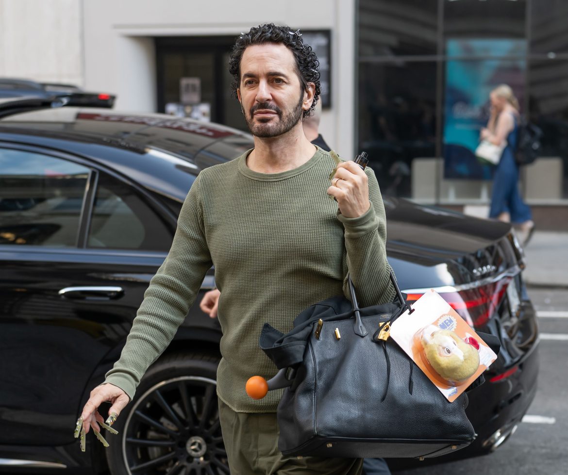 ​¿Son los Labubu de Marc Jacobs los nuevos carlinos de Valentino? 