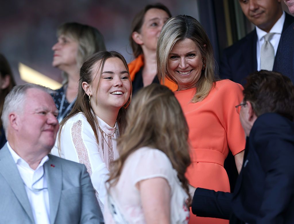 ​Máxima de Holanda y la princesa Ariane se escapan a Suiza para un plan de madre e hija que Letizia y Sofía podrían repetir muy pronto 