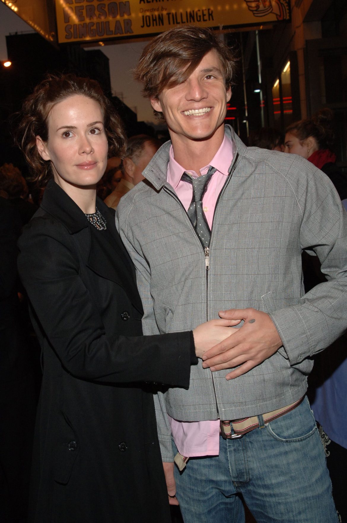 ​La relación especial entre Pedro Pascal y Sarah Paulson: amigos íntimos desde hace más de 30 años y cómo ella le salvó a él en el peor momento de su carrera 
