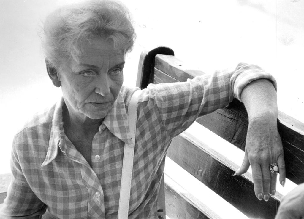 ​»Inicié un largo viaje en dirección opuesta a todo lo que había conocido»: la historia silenciada de Carolyn Cassady, mucho más que la mujer de Neal Cassady y la amante de Kerouac 